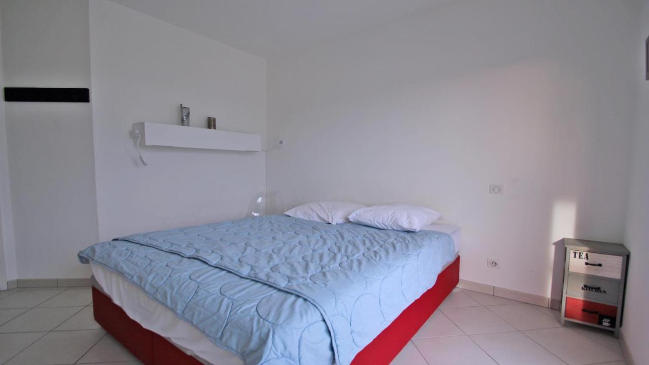 Les Terrasses De La Croisette Apartment Sainte-Maxime Bagian luar foto